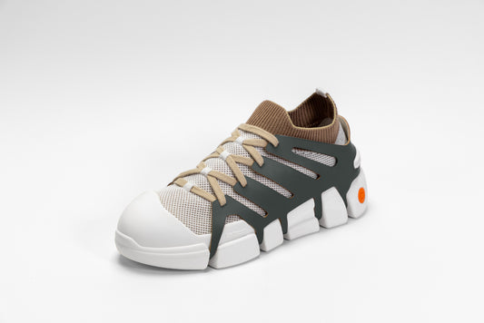 Methods Sneaker Pine / Clay