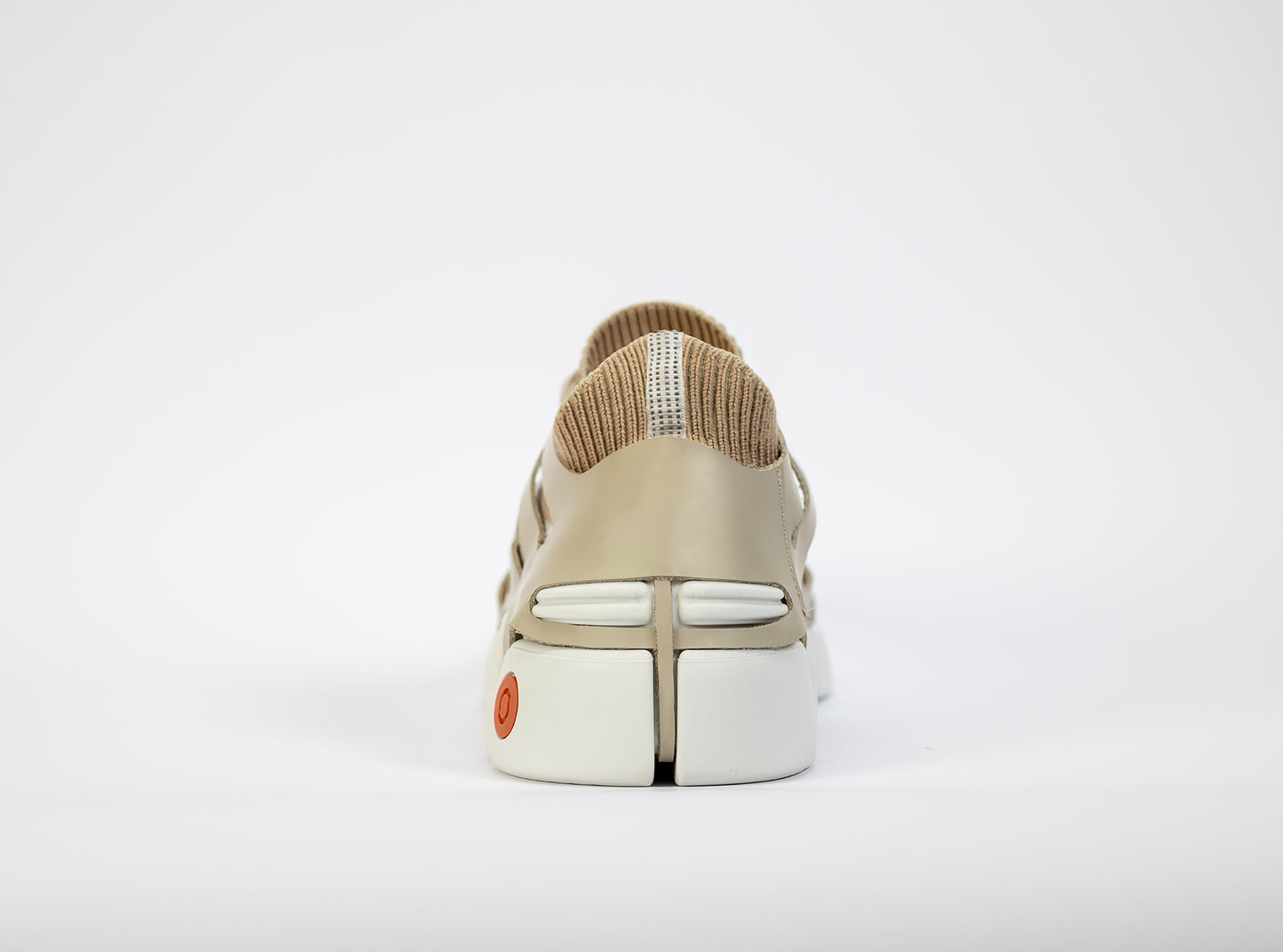 Methods Sneaker Sand / Flame